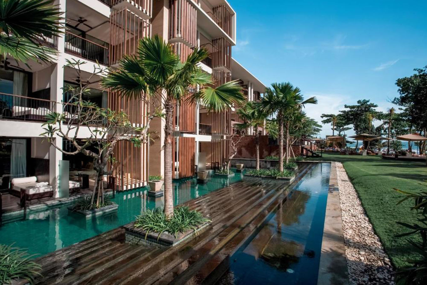 hotel anantara seminyak bali