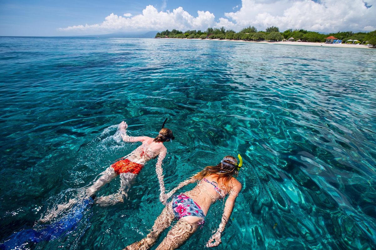 Free Days & Snorkel