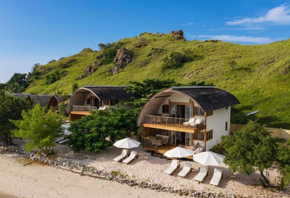 lavish travel itineraries indonesia nusa tenggara
