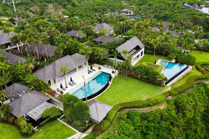 ungasan clifftop resort