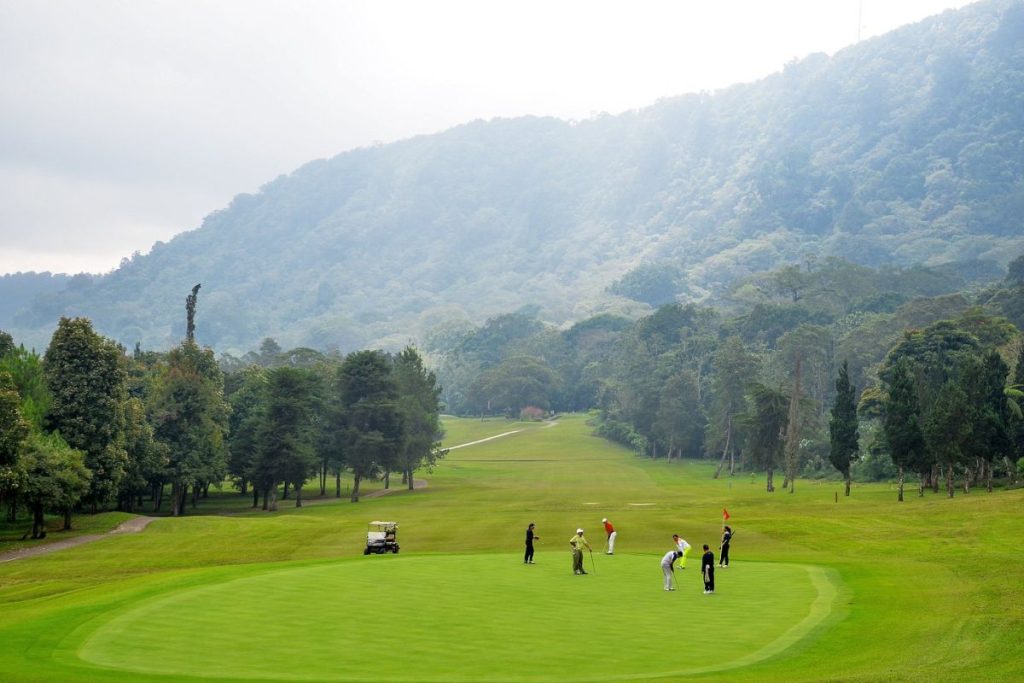 Luxury golfing in Bali and Bintan