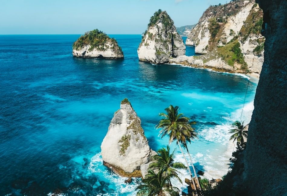 Diamond beach in Nusa Penida Bali