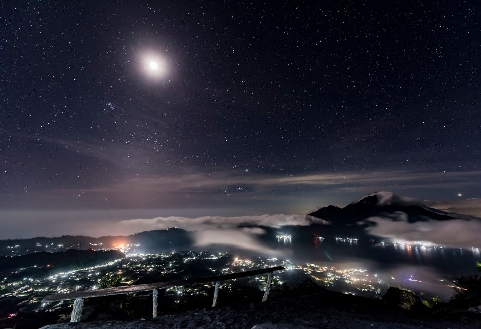 Night scene on top of mount Batur in Bali